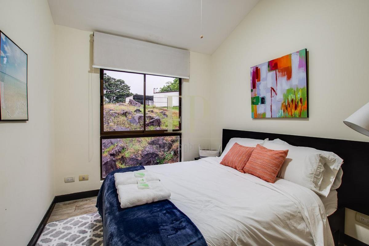 Cr Mariposa Rentals Comfortable Penthouse, Ac, Pool, Gym, Tennis Santa Ana  Exterior foto